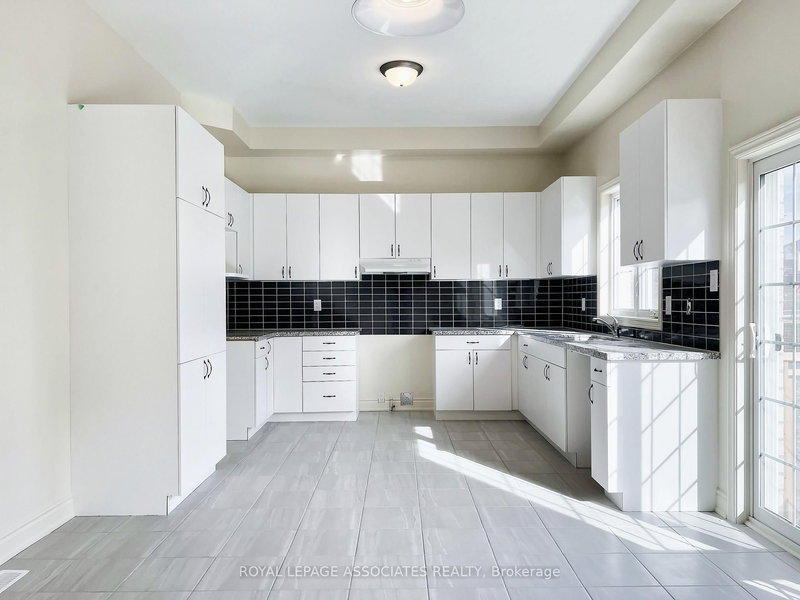 3 Creedon Cres, Ajax, L1T 0P7 | Image 3