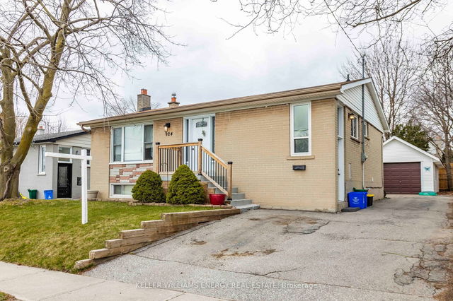 924 Greenwood Crescent