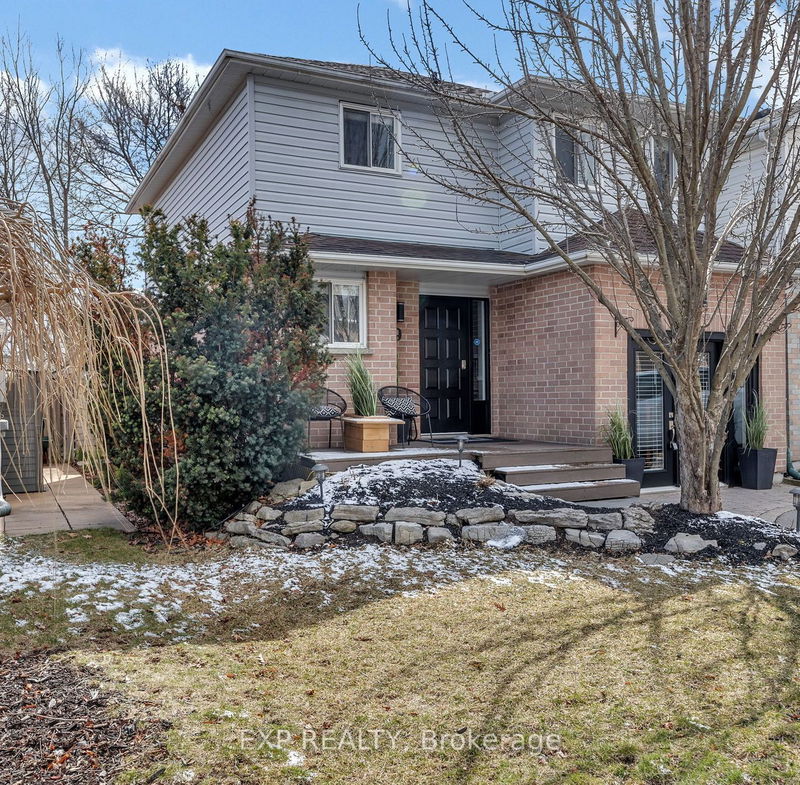 home for sale on 9 Marchwood Crescent