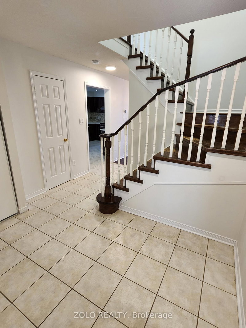 85 Shepton Way, Toronto, M1V 5N4 | Image 2