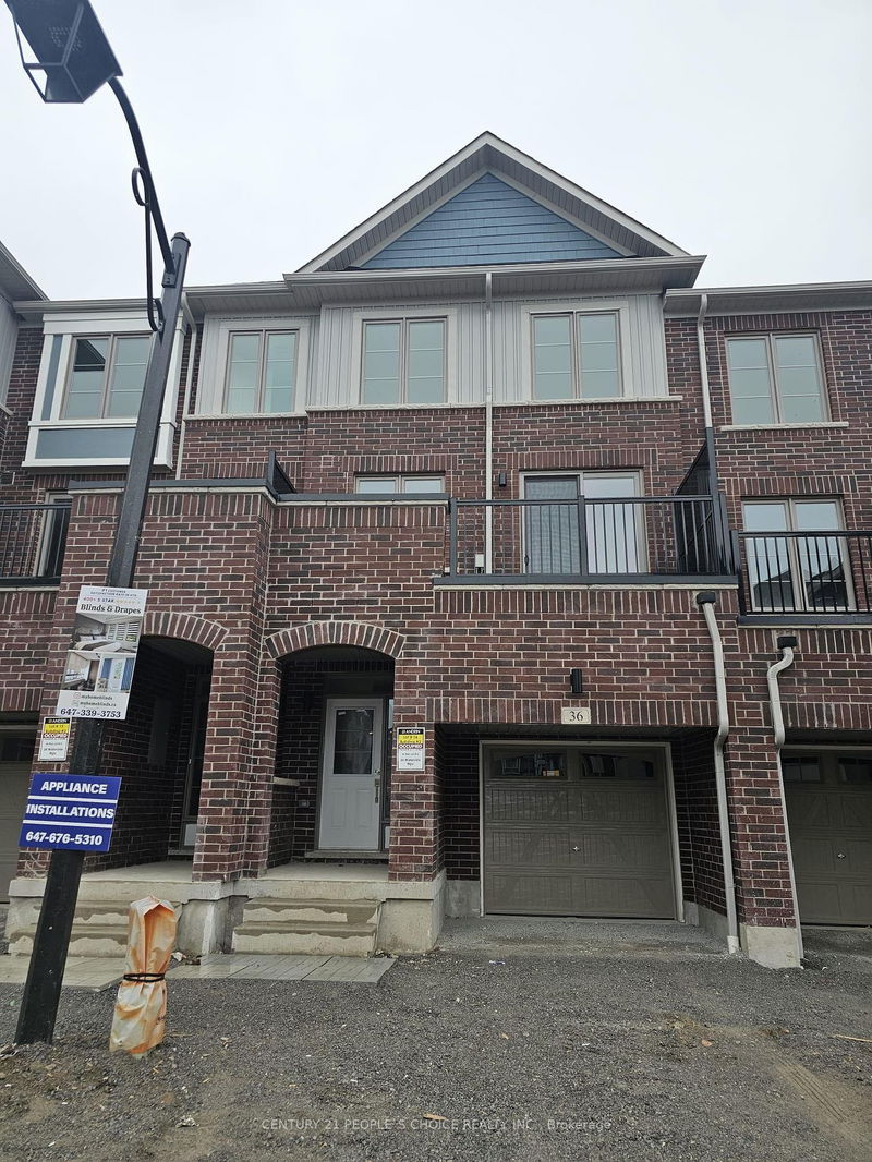 home for lease on 36 Waterside Way