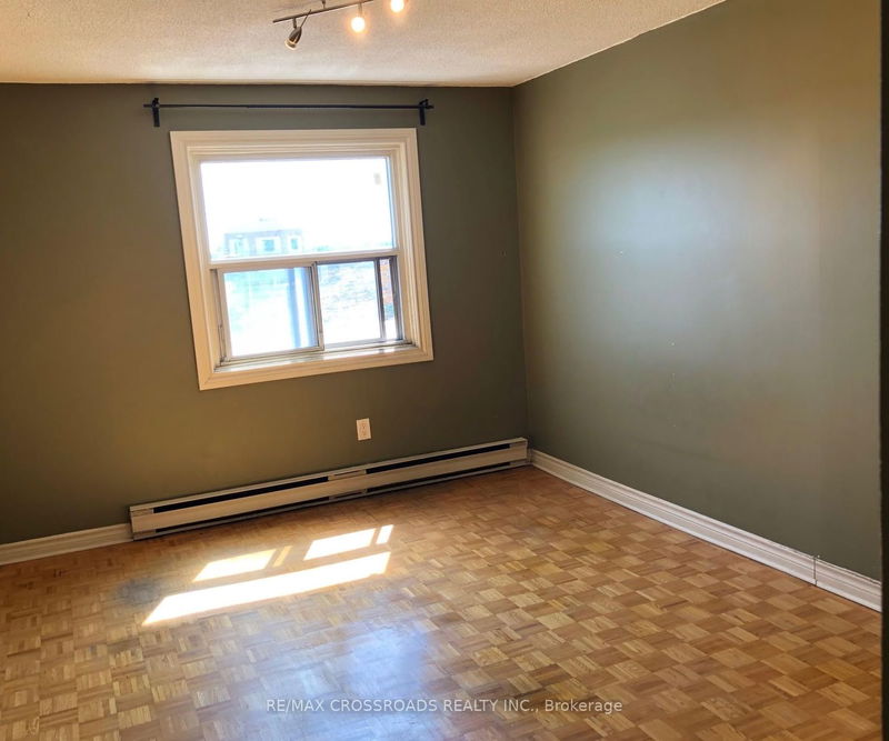 home for lease on 303-1 Kingston Road E