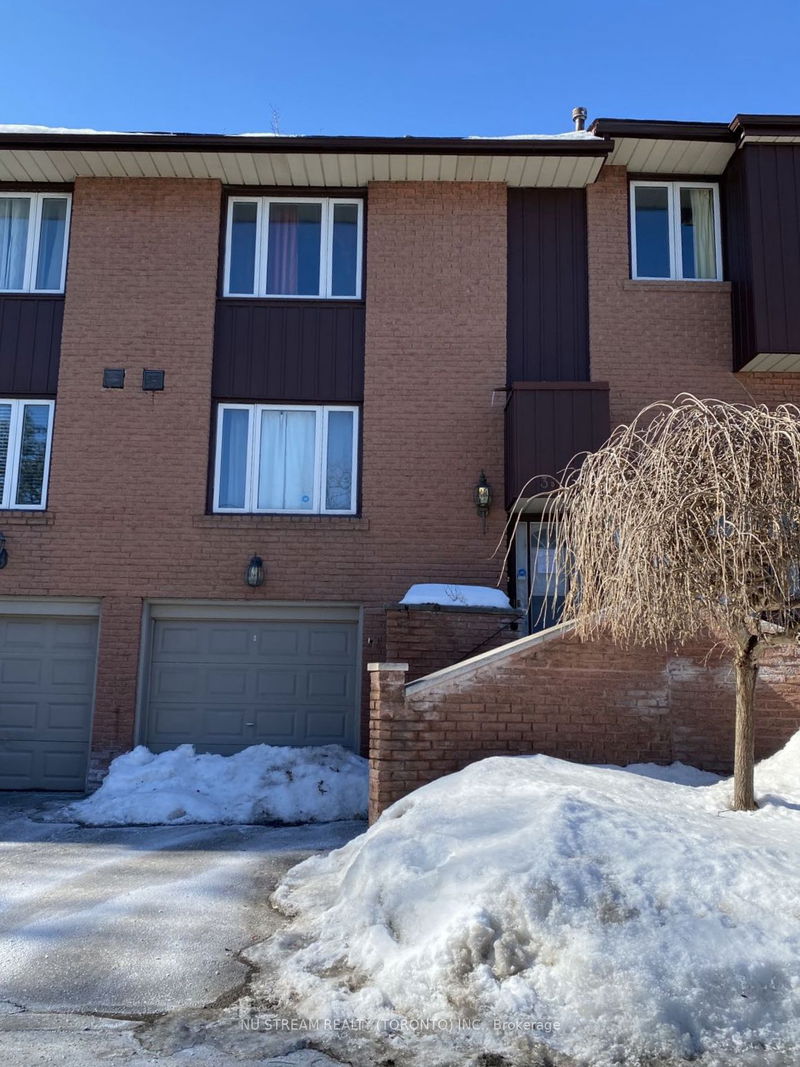 home for lease on 3B-2606 Midland Avenue