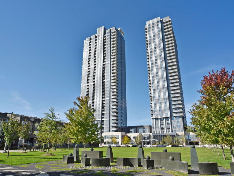home for sale on 605-255 Village Green Square