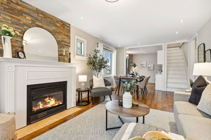 home for sale on 169 Roxborough Avenue
