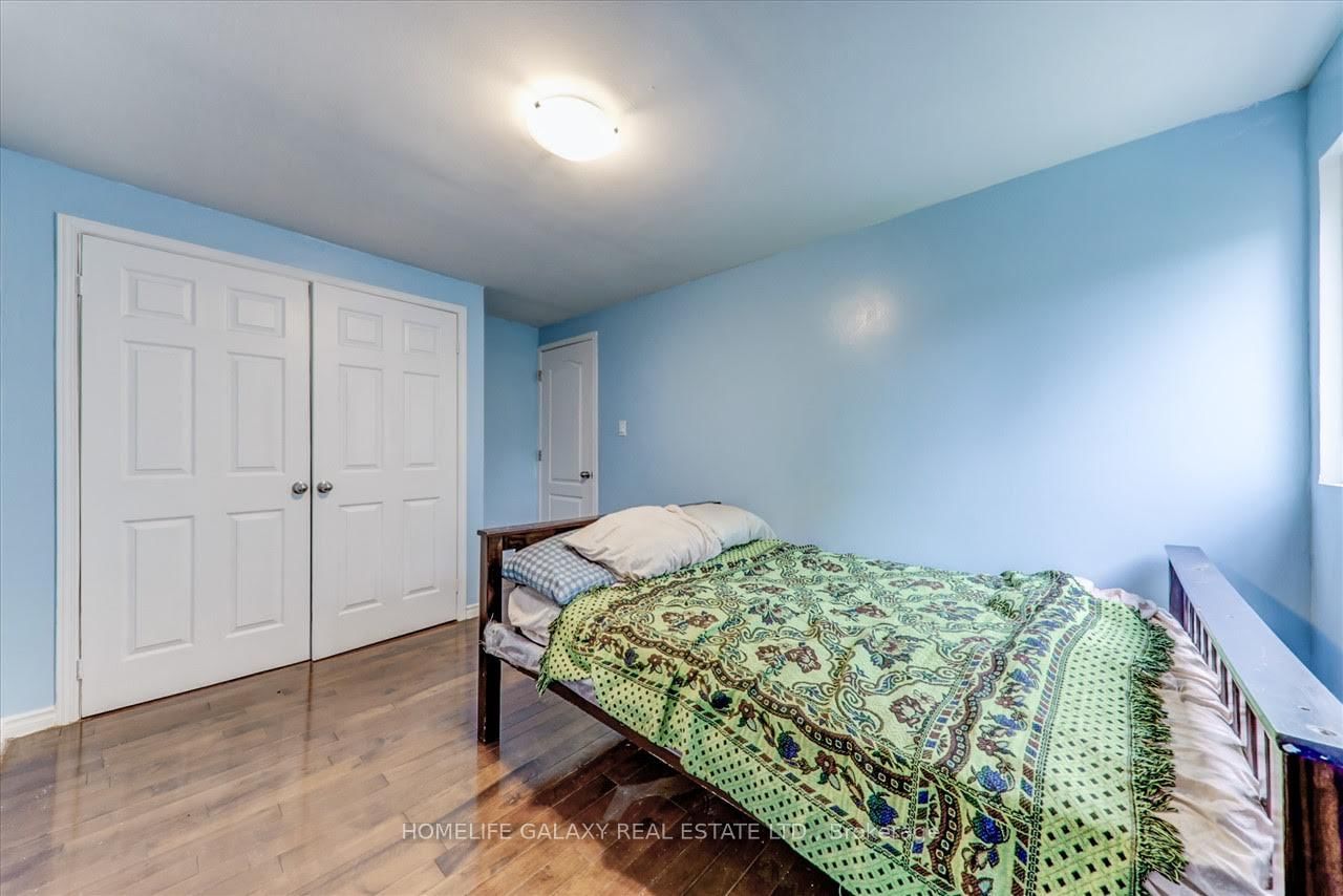 Listing Image 22