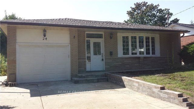 home for lease on 24 Cole Avenue
