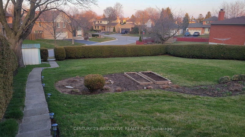 83 Thickson Rd N, Whitby, L1N 3P7 | Image 2