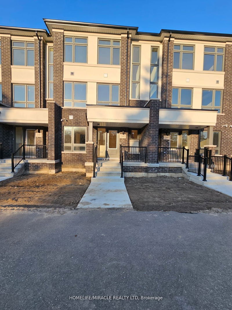 home for lease on 242 Townline Road N