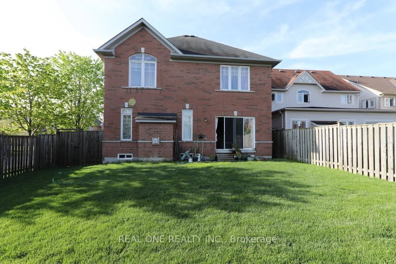 29 Duckfield Cres, Ajax, L1Z 2C7 | Image 2