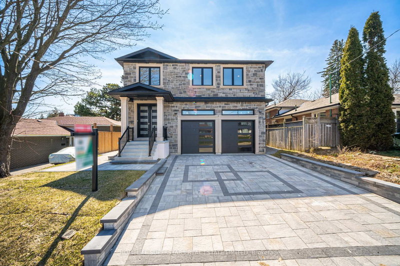 49 Greendowns Dr, Toronto, M1M 2G6 | Image 2