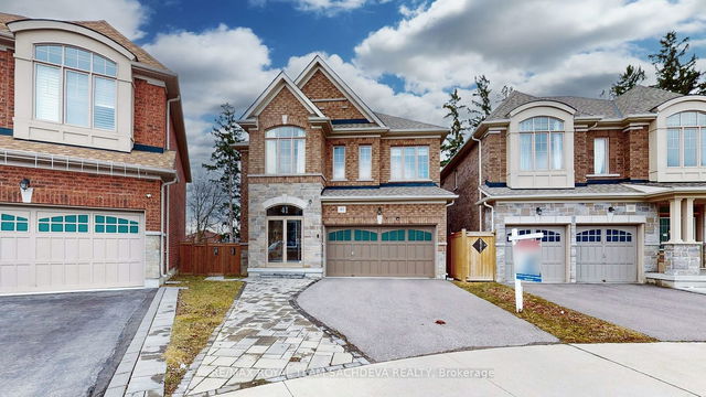 41 Neelands Crescent