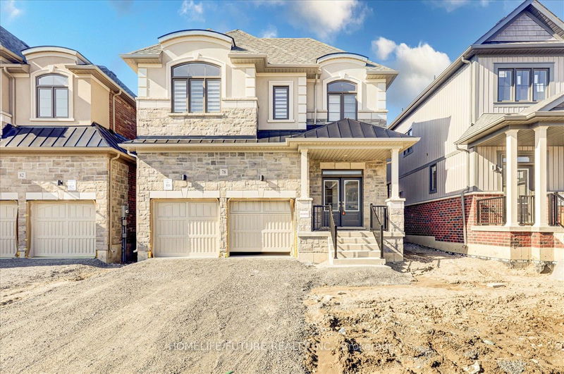 home for lease on 78 Northrop Avenue