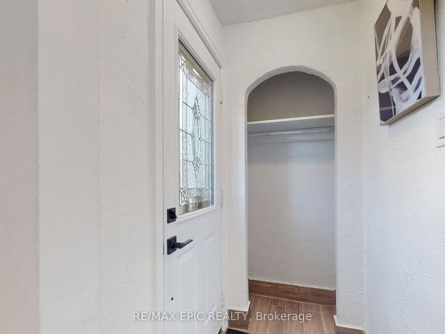 487 Dawes Road