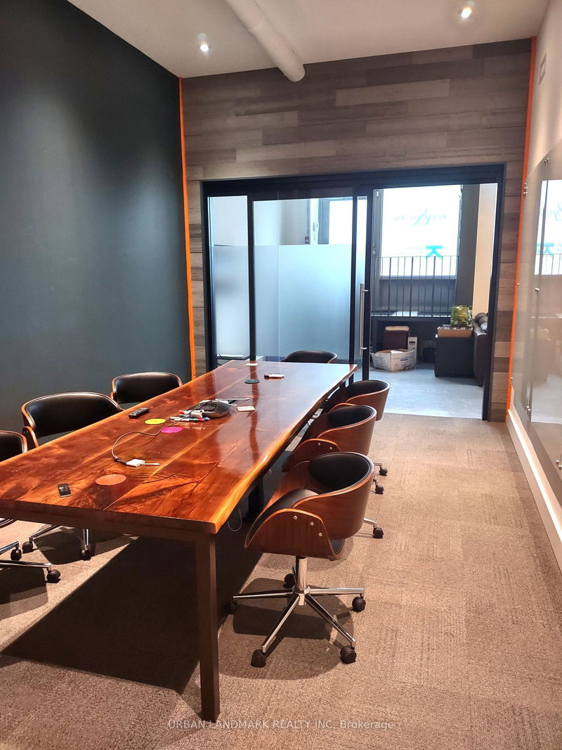105 - 250 Carlaw Ave, Toronto, M4M 3L1 | Image 2