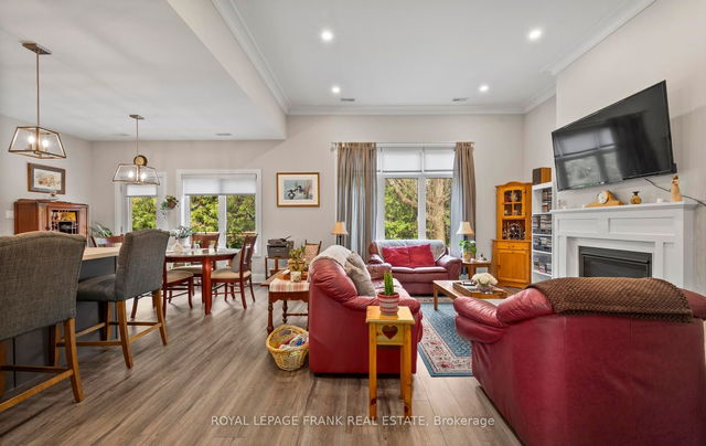 16024 Simcoe Street