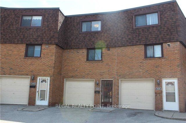 home for lease on 328 Sprucewood Court N