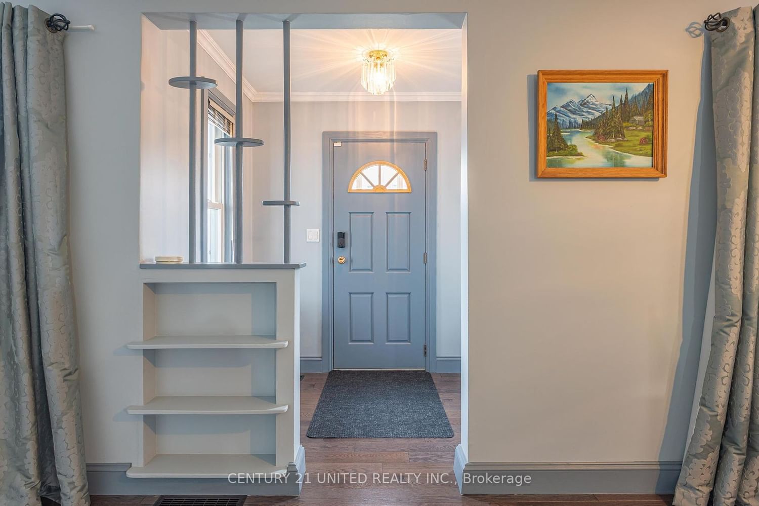 Listing Image 3