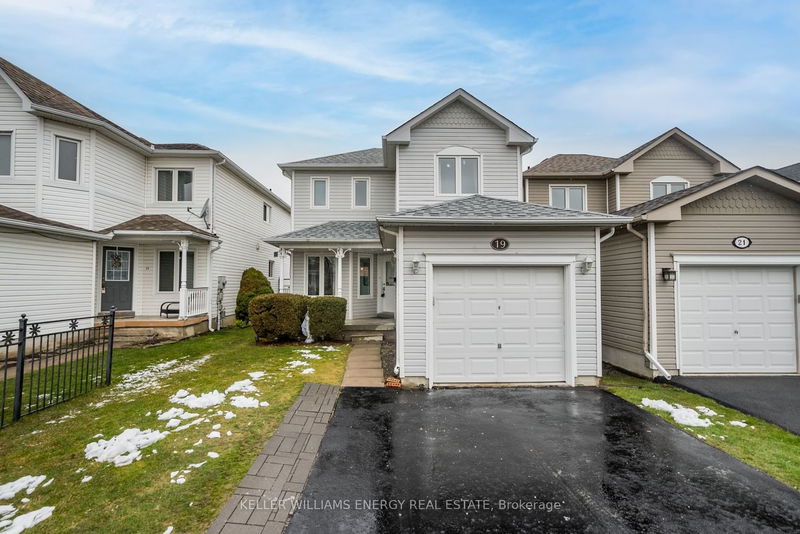 home for sale on 19 Rustwood Street