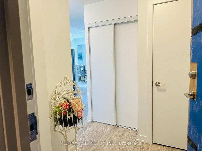 2110 - 1455 Celebration Dr, Pickering, L1W 0C3 | Image 2