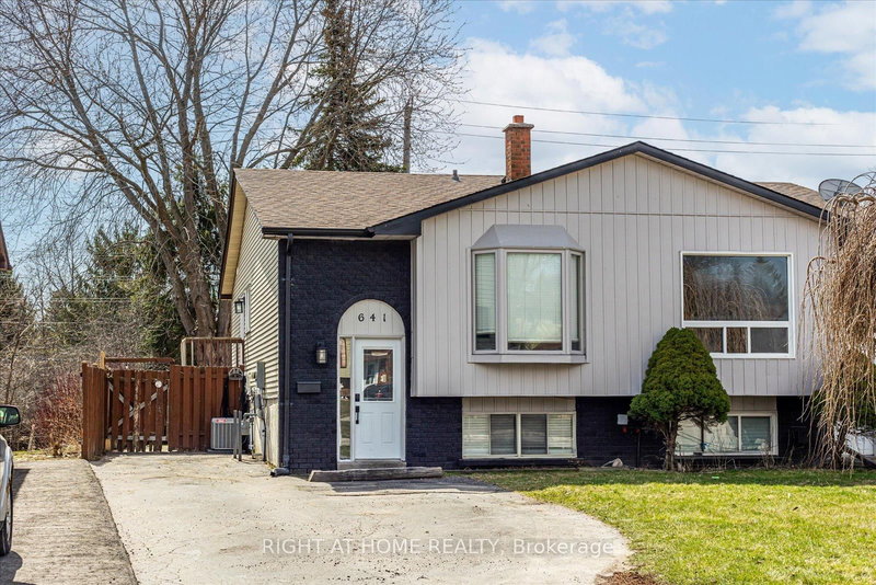 641 Deauville Crt, Oshawa, L1K 1R1 | Image 2