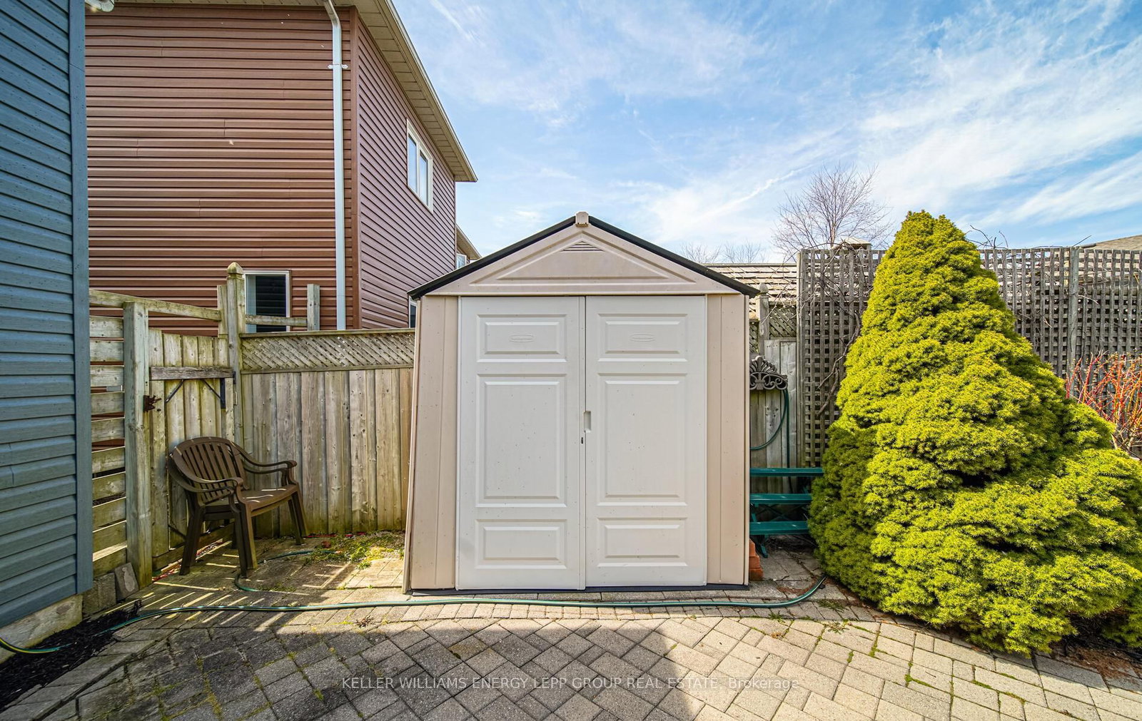 Listing Image 7