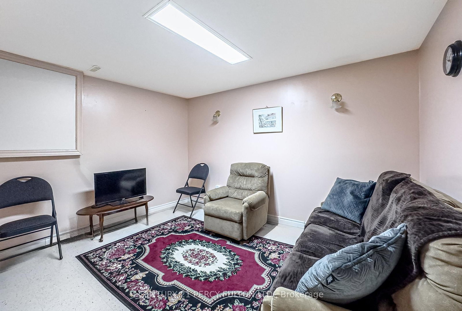 Listing Image 33