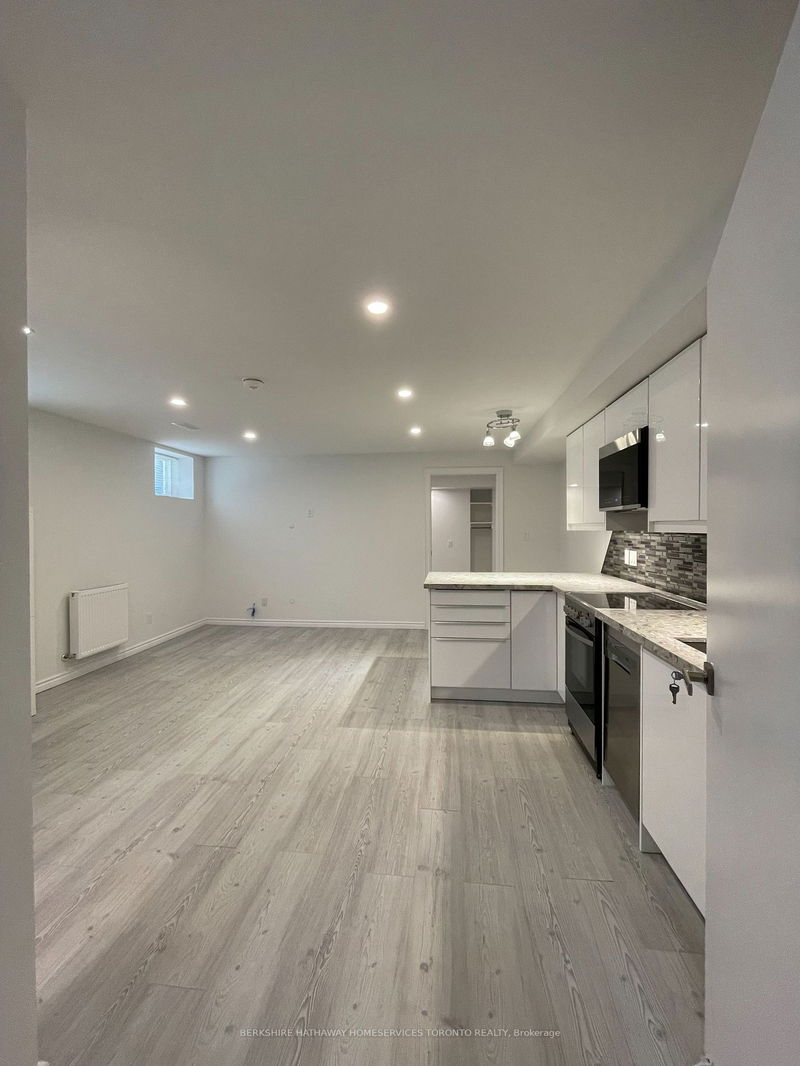 home for lease on Unit A-39 Scarboro Beach Boulevard