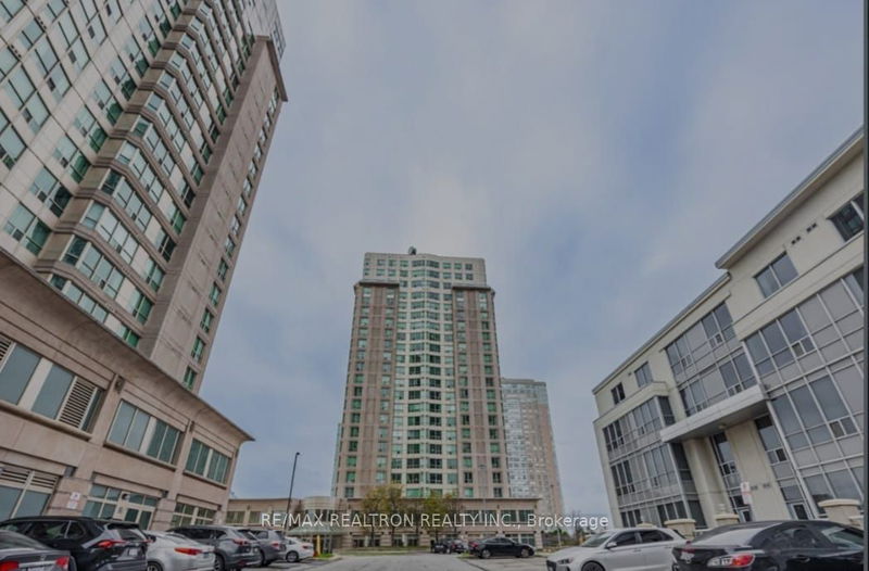 home for lease on 1810-18 Lee Centre Drive