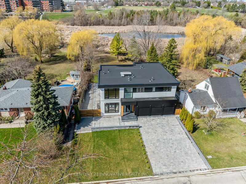 28 Scott St, Whitby, L1N 3L1 | Image 3