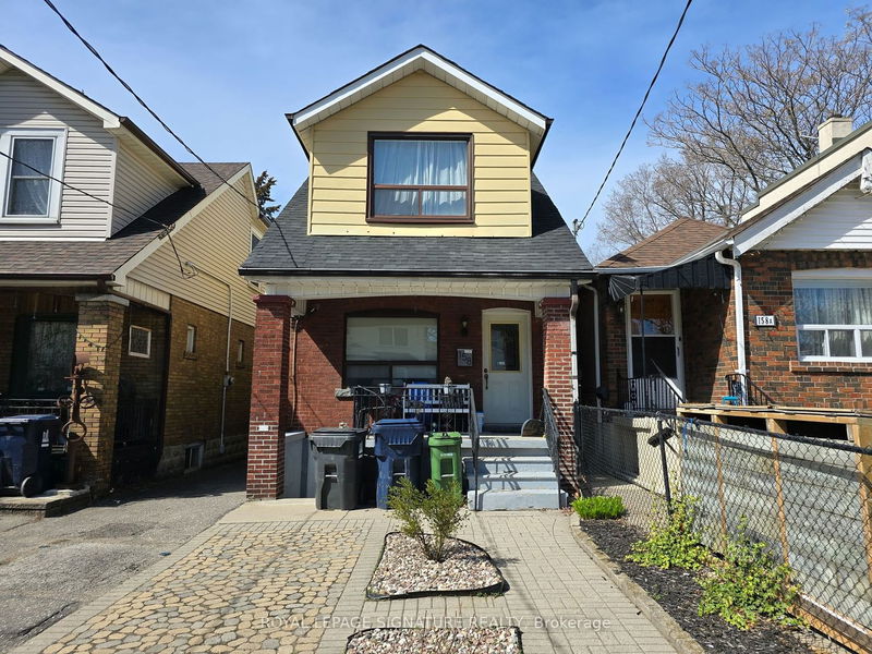home for lease on 158 Woodmount Avenue