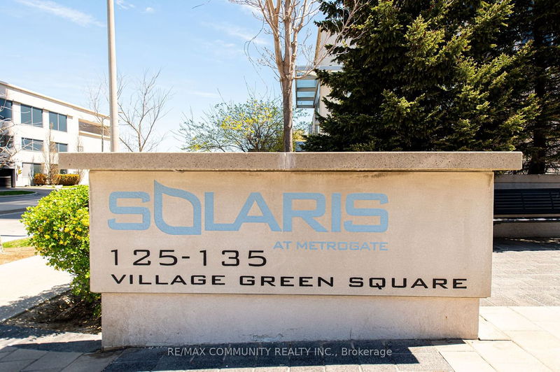 home for lease on 3917-135 Village Green Square