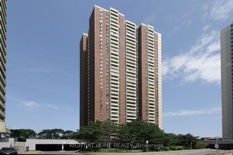 home for sale on 1706-3 Massey Square W