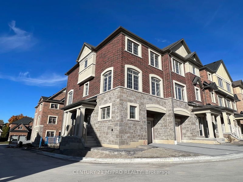 home for lease on 2 Healthcote Lane
