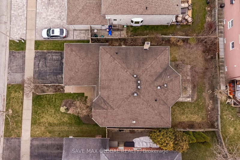 home for sale on 2367 Wildwood Crescent