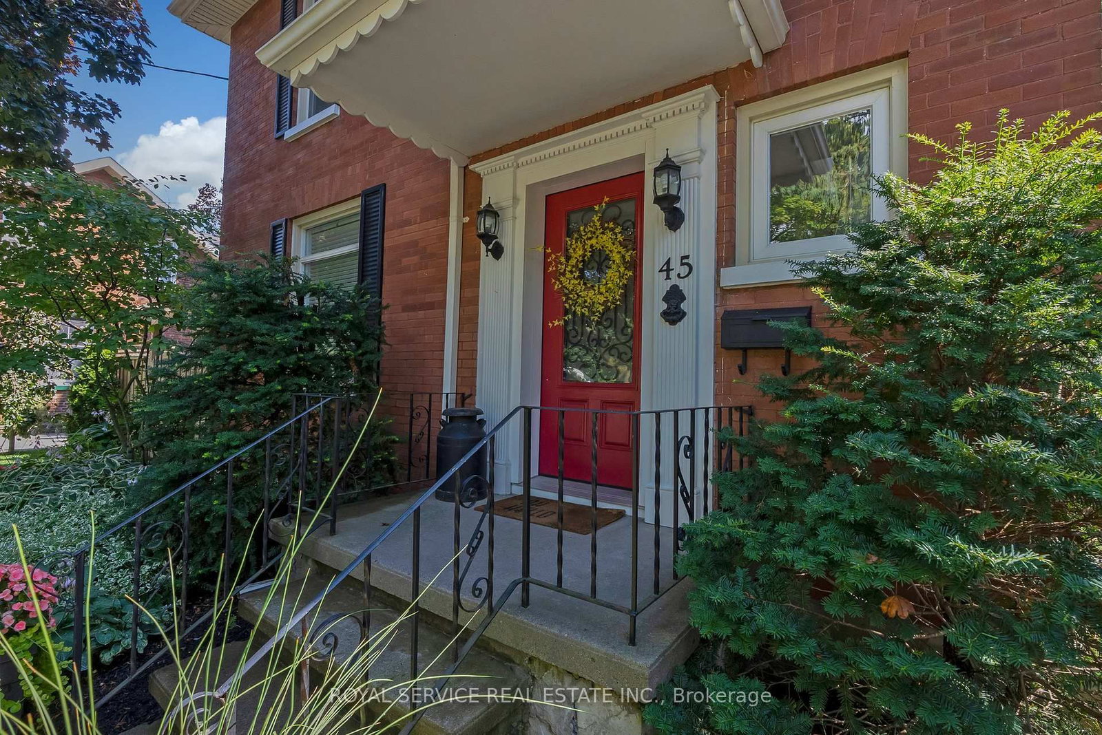 Listing Image 3
