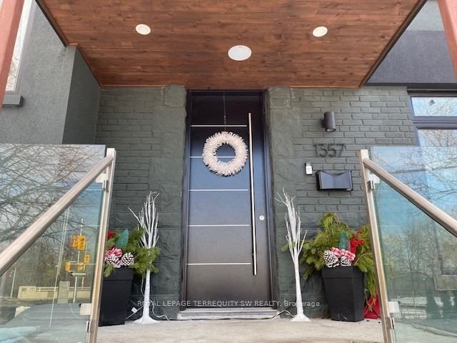 home for lease on Lower-1357 Pape Avenue