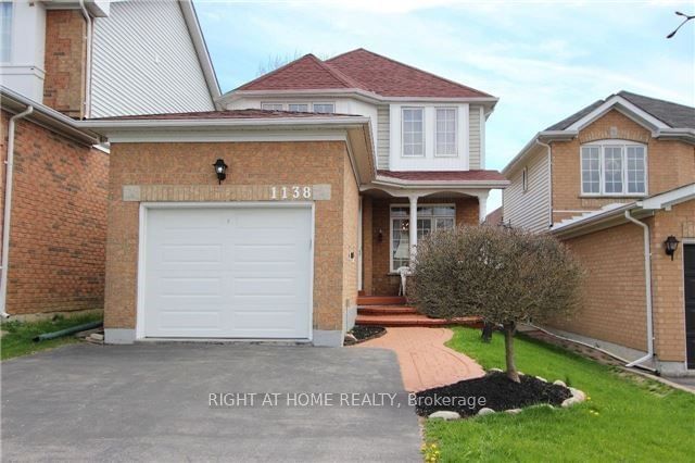 home for lease on 1138 Timberland Crescent