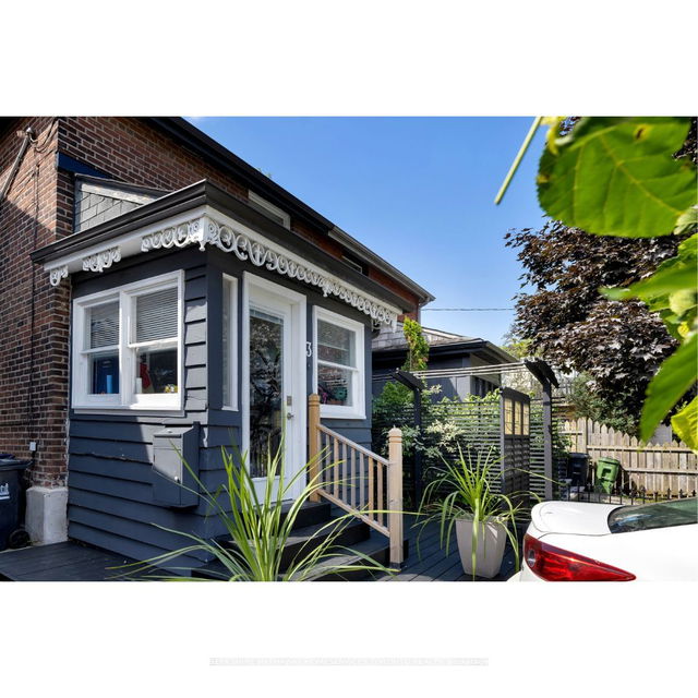 3 Winston Avenue