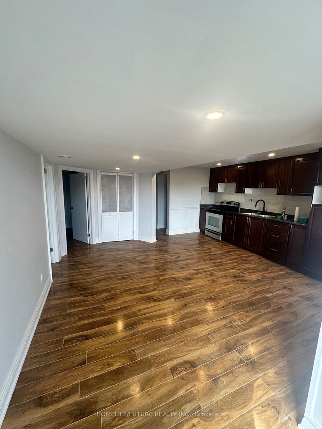 Bsmt - 2279 Chapman Court