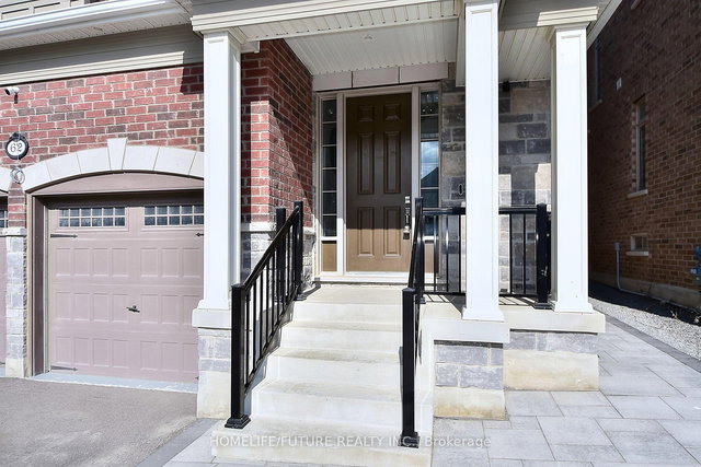 62 Christine Elliott Avenue