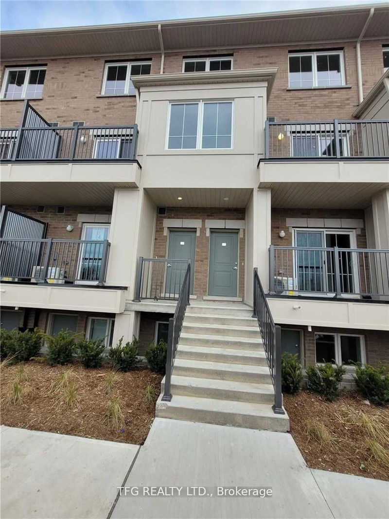 home for lease on 14-480 Beresford Path W