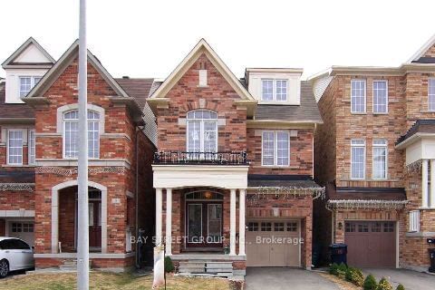 home for lease on 11 Wyper Square