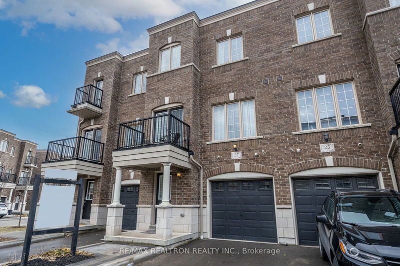 home for lease on 27 Ferris Square