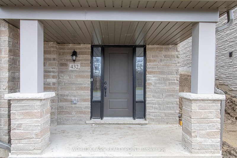 432 Salem Rd, Ajax, L1S 7S9 | Image 2