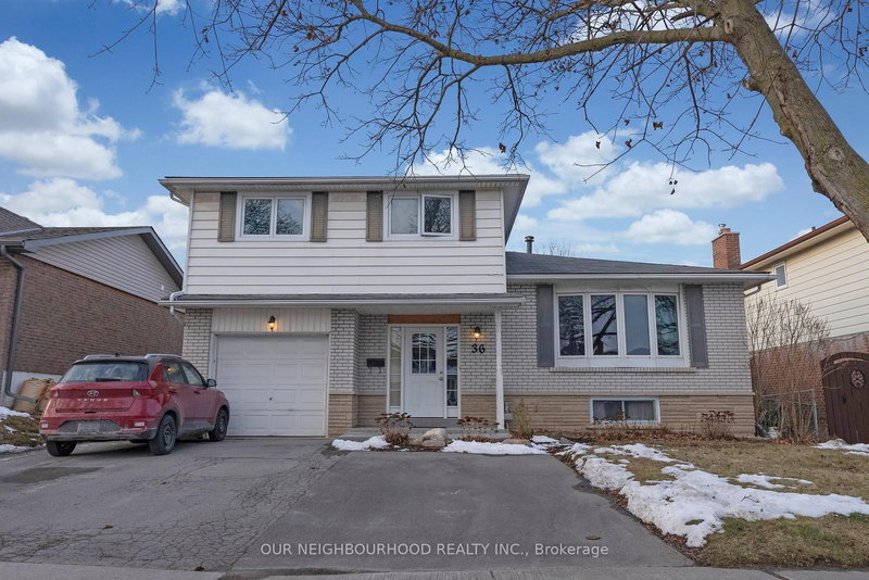 36 Spry Ave, Clarington, L1C 3T5 | Image 2