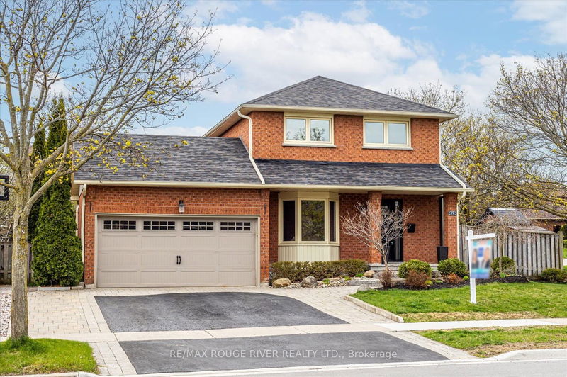 home for sale on 19 Canadian Oaks Drive