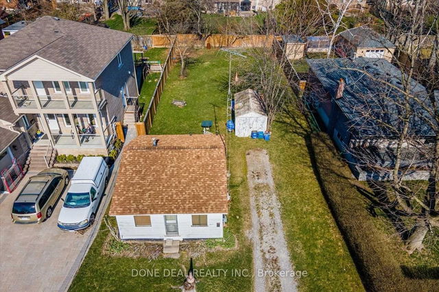 813 Fairview Avenue