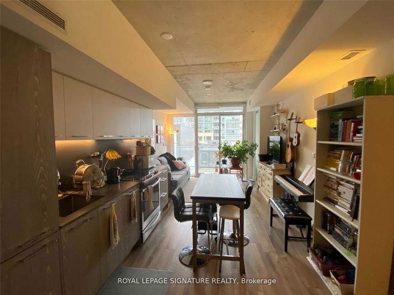 home for lease on 524-30 Baseball Place