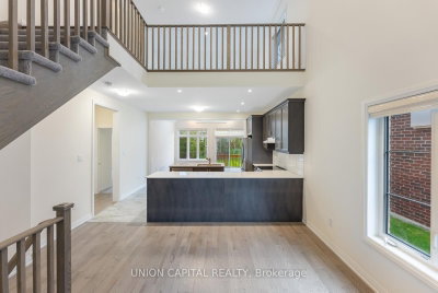 78 Holtby Court — photo 4